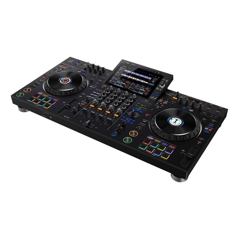 Xdj Az fra Alphatheta